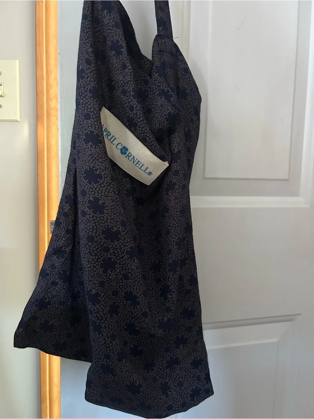 April Cornell strap long